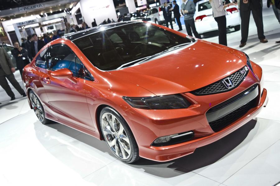  Honda Civic Si Concept 2011 года  (фото 18 из 45)